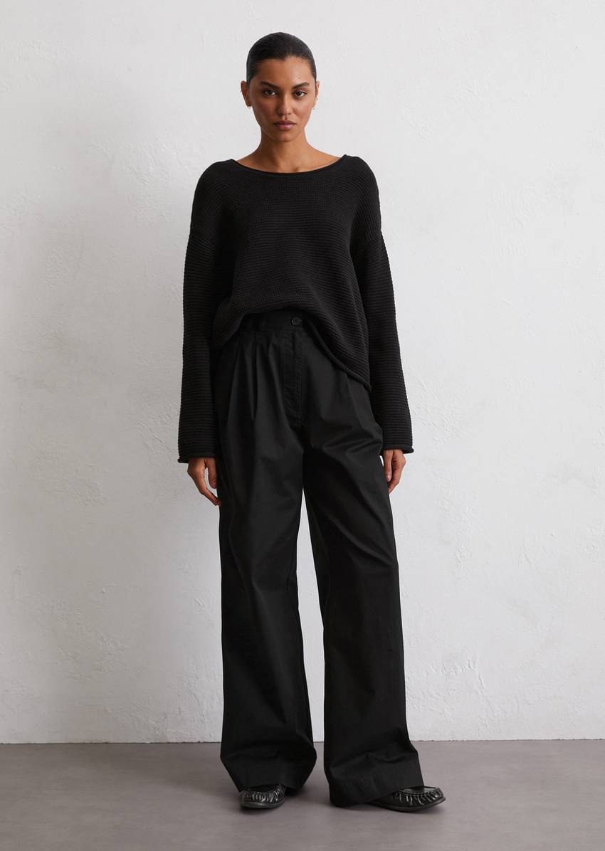 DfC oversize sweater made from organic cotton