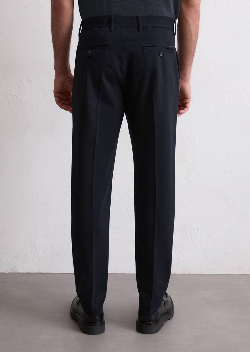 Pants Model Morot Jogger pleats Travel Collection made from interlock viscose mix