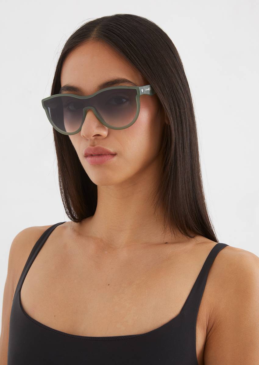 Marc O'Polo x SASKIA DIEZ unisex sunglasses made from lightweight organic acetate