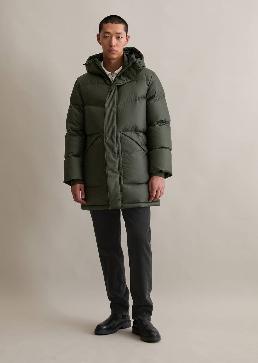 Down coat regular with fixed hood