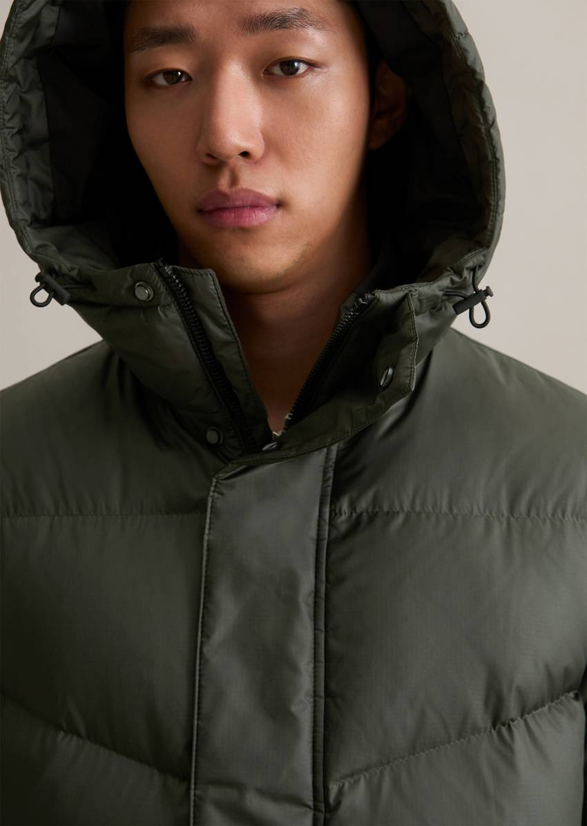 Down coat regular with fixed hood