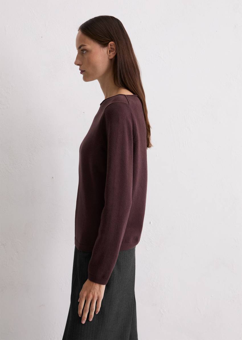 Basic knitted sweater regular made from a soft cotton/virgin wool blend