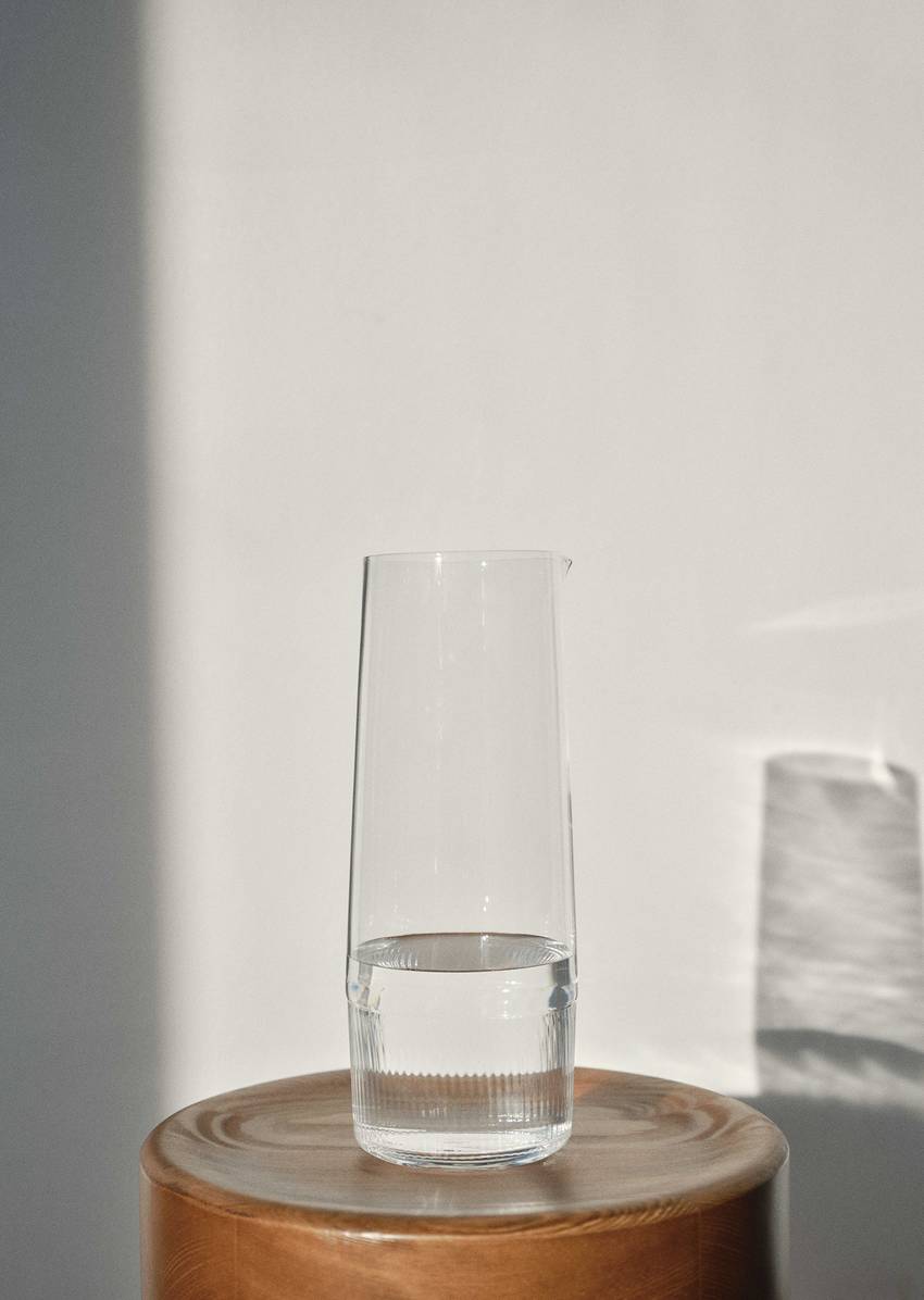 Model Moments carafe from mouth blown glass