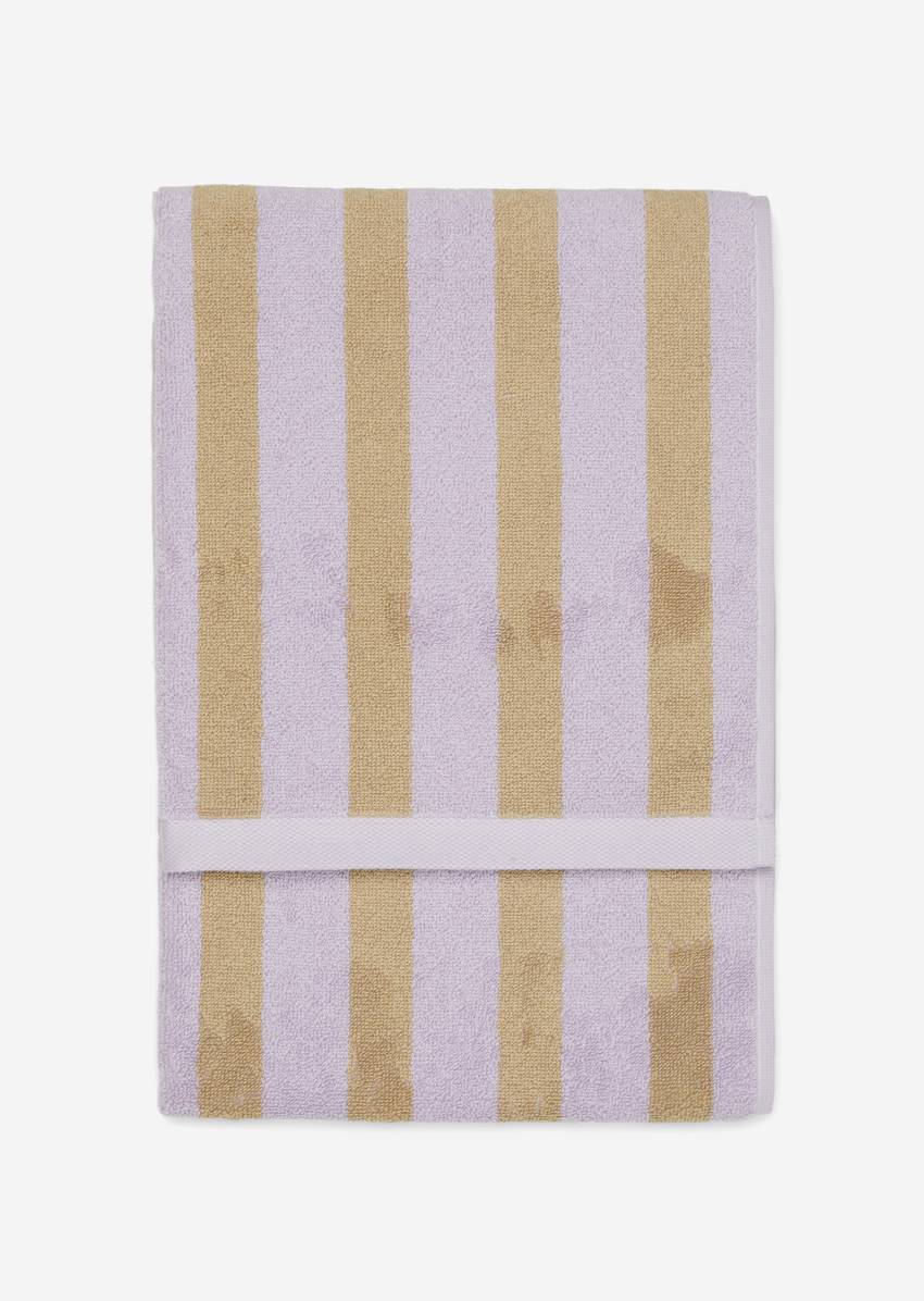 Towel model Heritage with jacquard stripe pattern