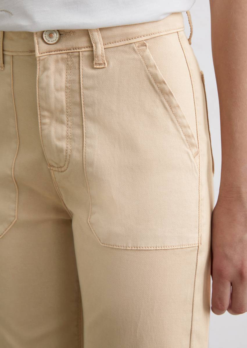 TEENS-GIRLS trousers made from an organic cotton blend