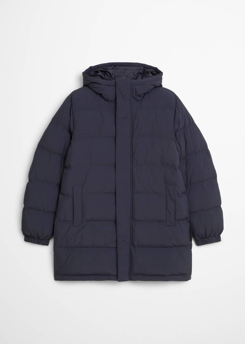 Hooded quilted coat water-repellent with light padding