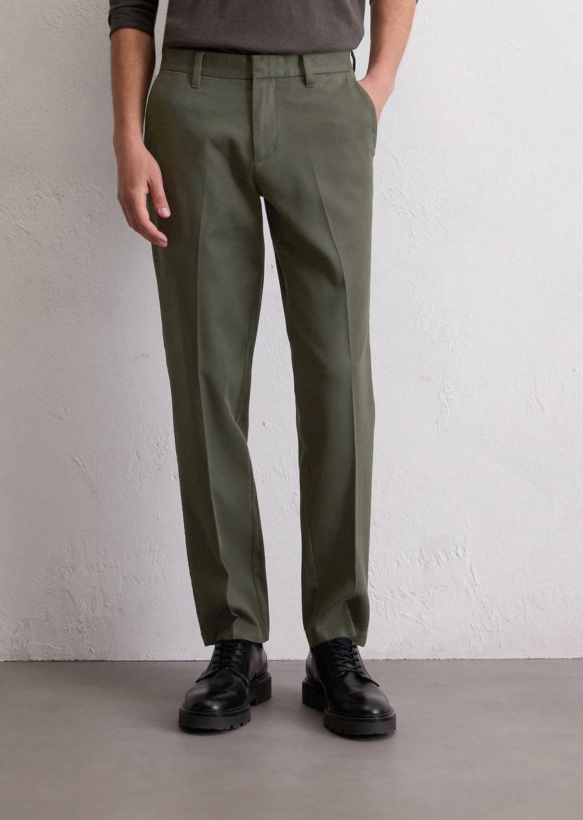 Chino model Osby tapered made from an organic cotton blend with TENCEL™Lyocell
