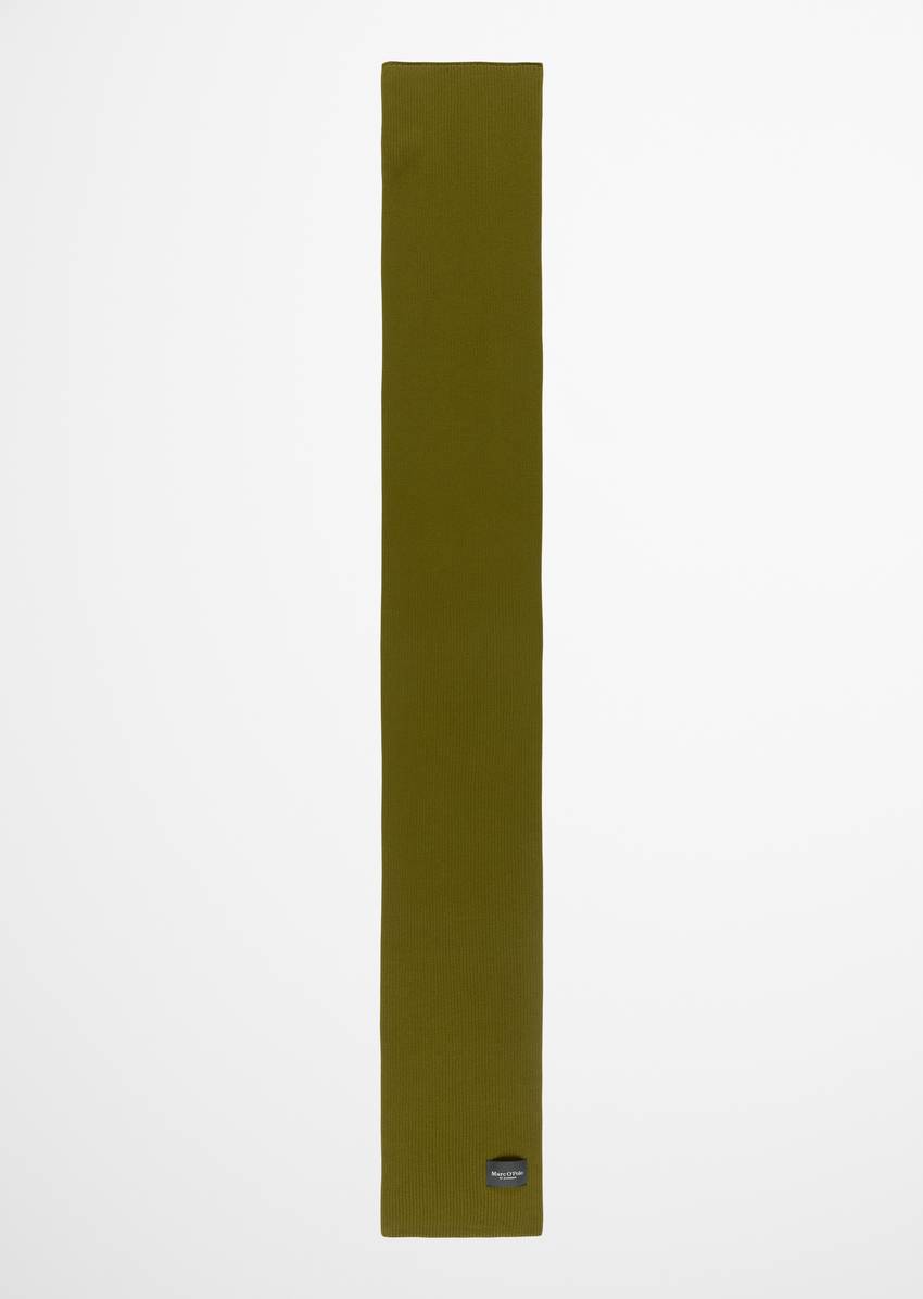 Knitted scarf made from pure organic cotton