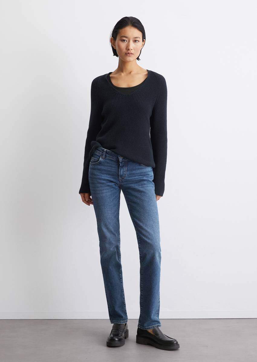 Sweater regular made from an organic cotton fabric