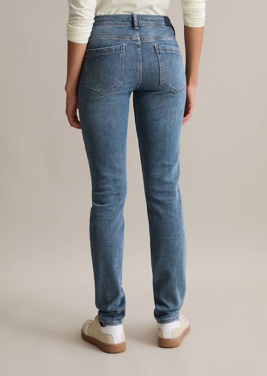 Jeans model Alva slim made from an organic cotton-lyocell mix