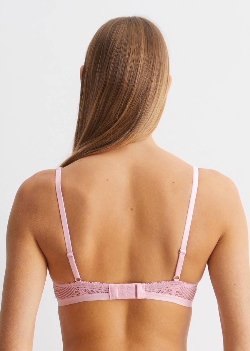 Bralette with delicate lace