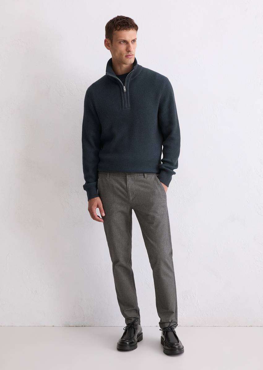 Chino model Stig shaped made from an organic cotton-lyocell mix