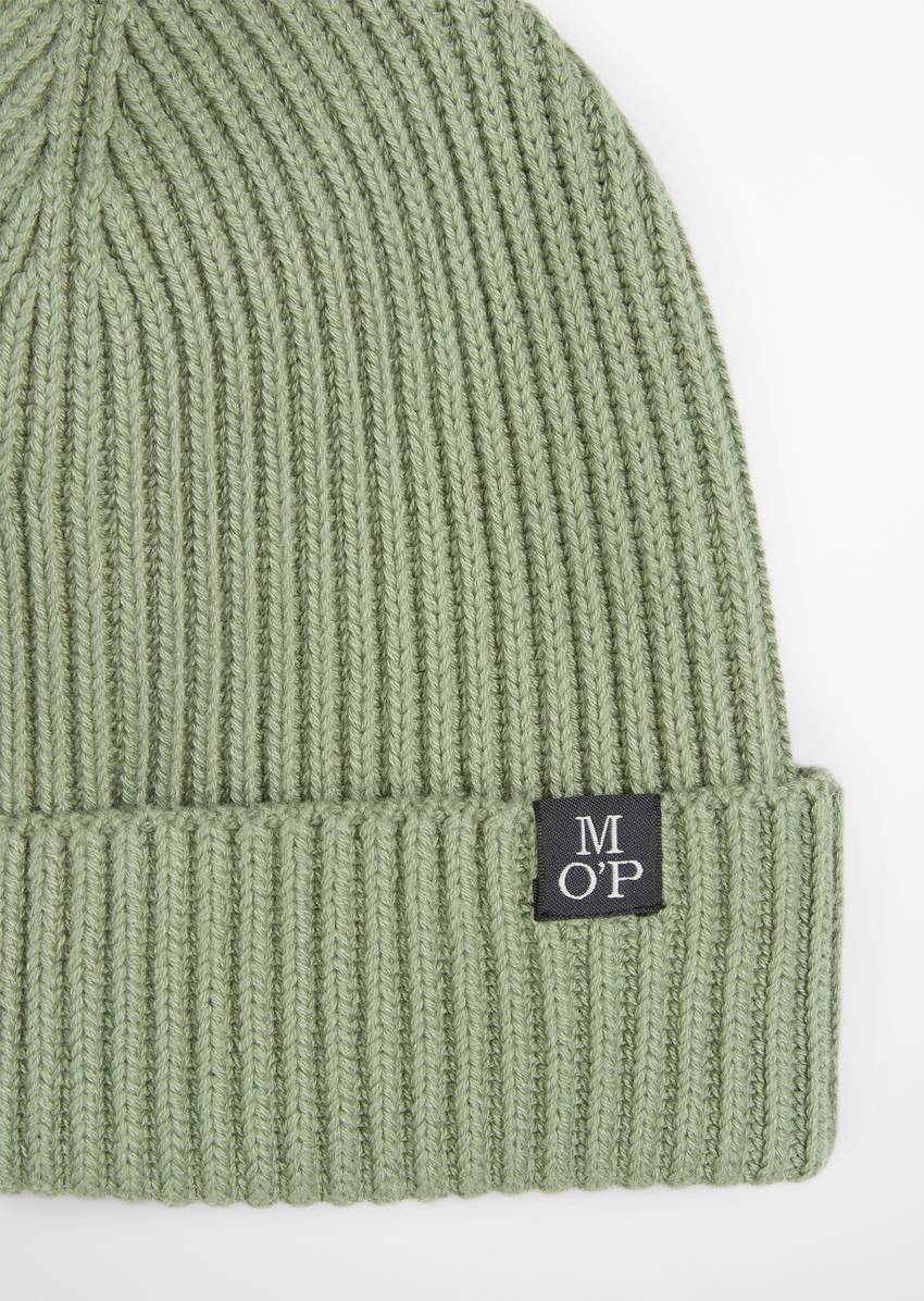 TEENS-BOYS knitted hat made from a stretchy organic cotton blend