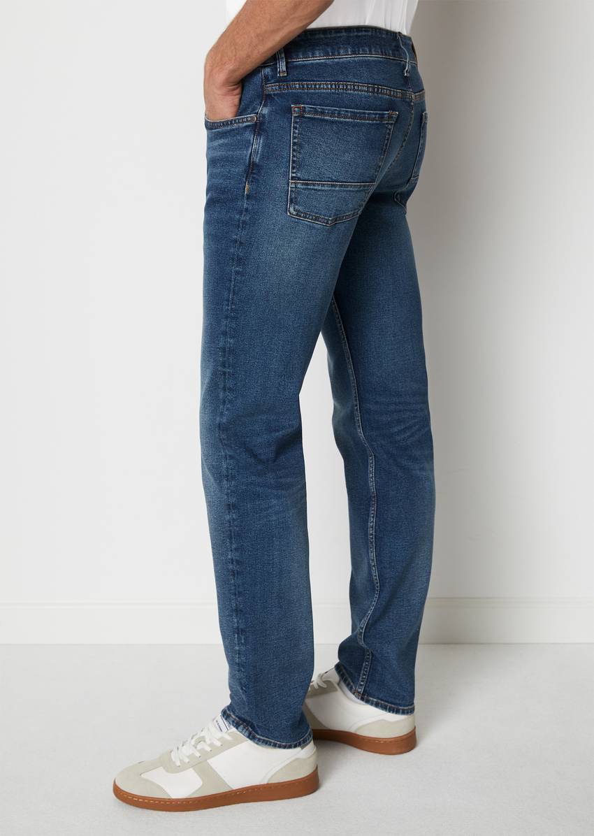 Jeans model Sjöbo shaped made from a stretchy organic cotton blend