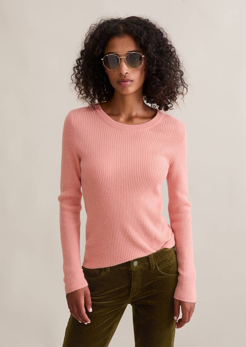 Rib knit sweater slim made from a soft virgin wool blend