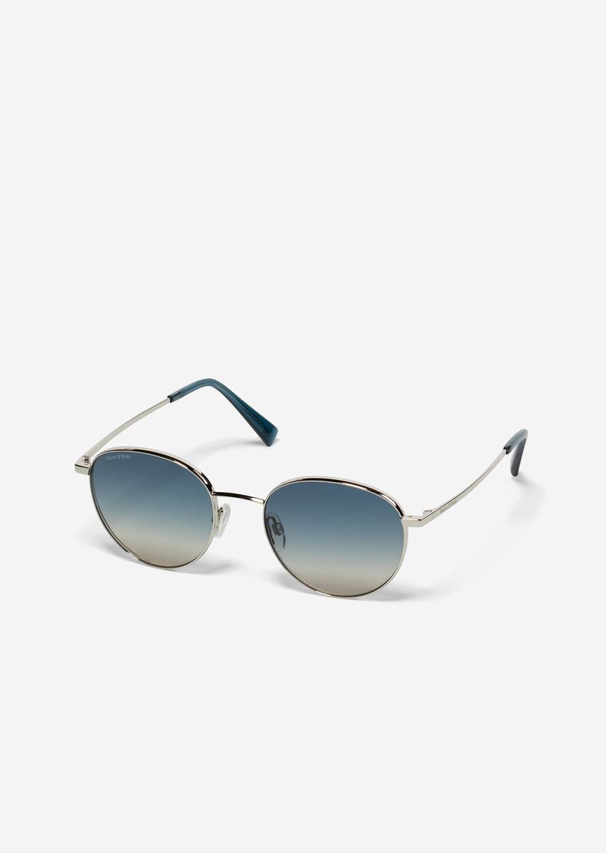 Unisex sunglasses Made of lightweight metal