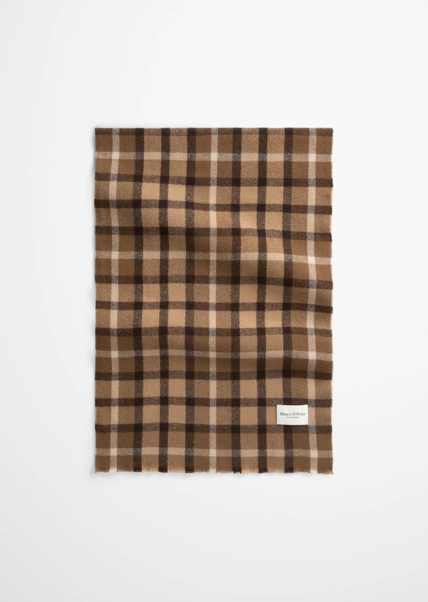 Checked wool scarf with short fringes