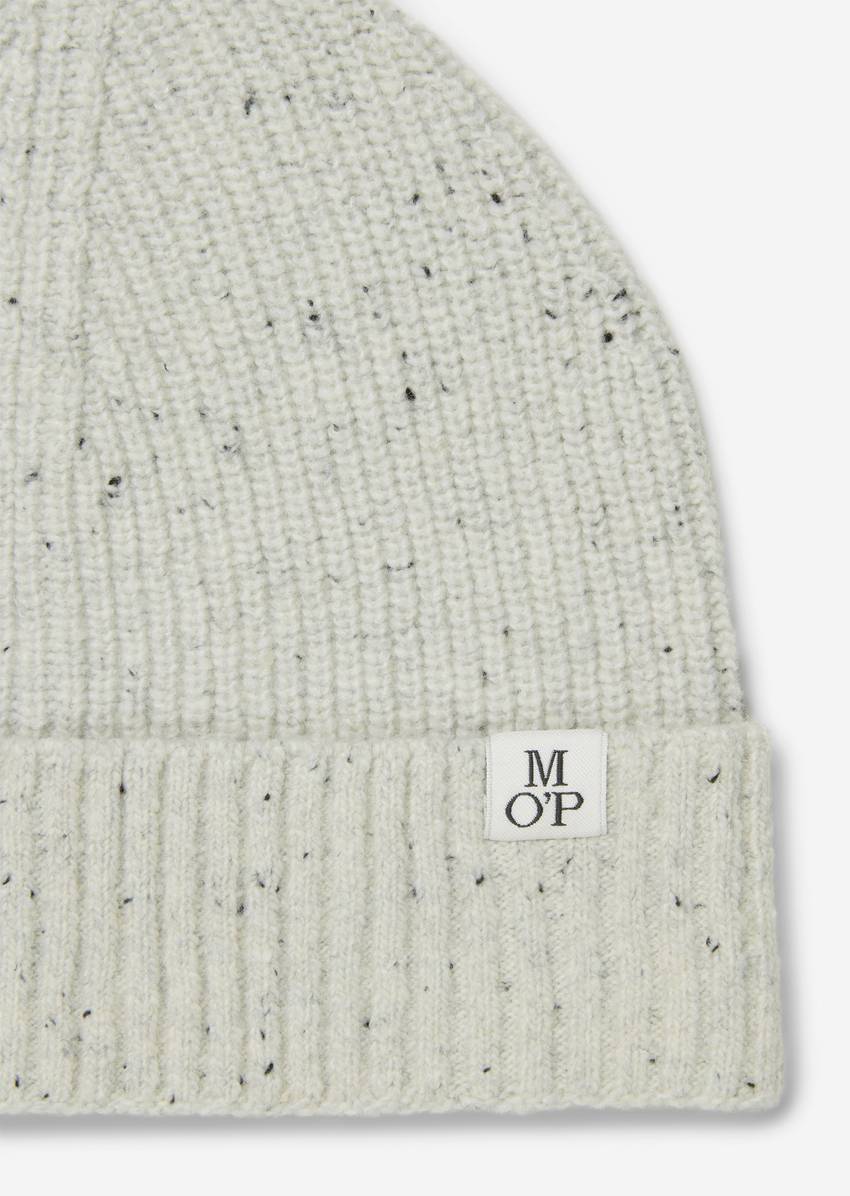 Cap made from a recycled dobby wool mix