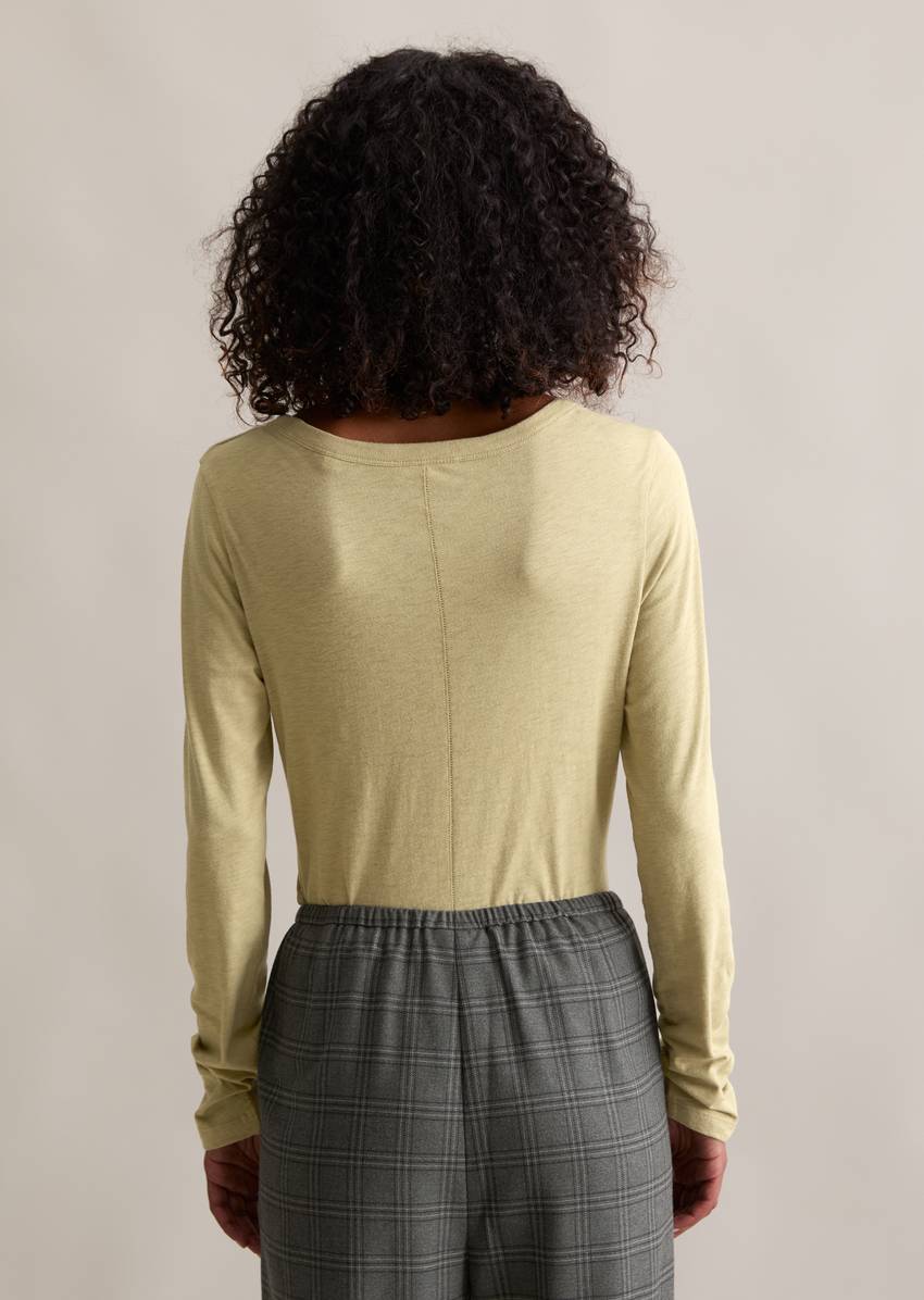 DfC longsleeve slim made from particularly soft slub jersey