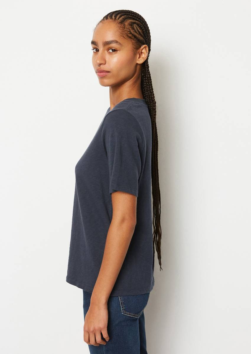 Loose slub jersey T-shirt made of soft organic cotton