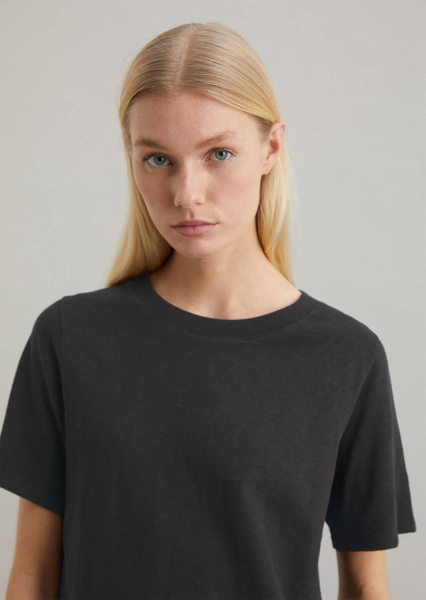 Loose slub jersey T-shirt made of soft organic cotton