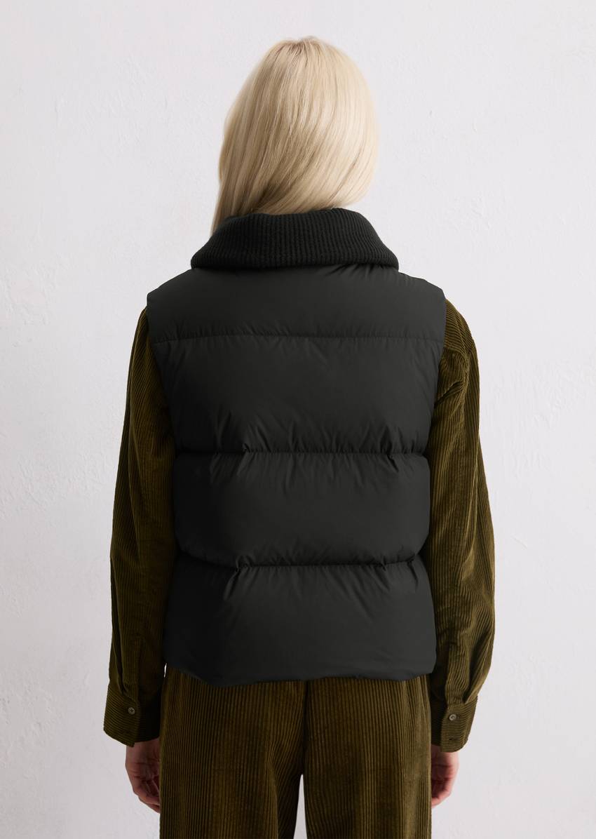 Down vest with certified down filling