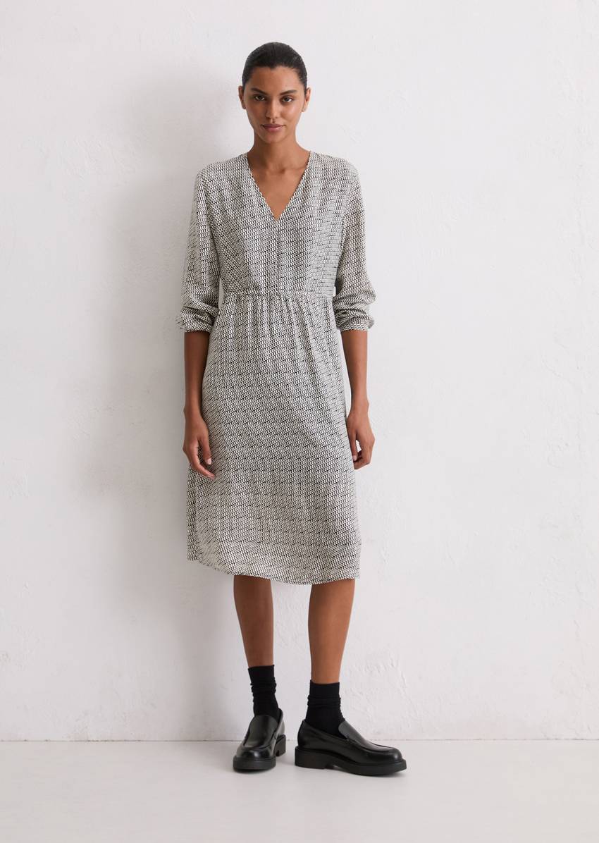 Dress shaped made from cupro-viscose-miy