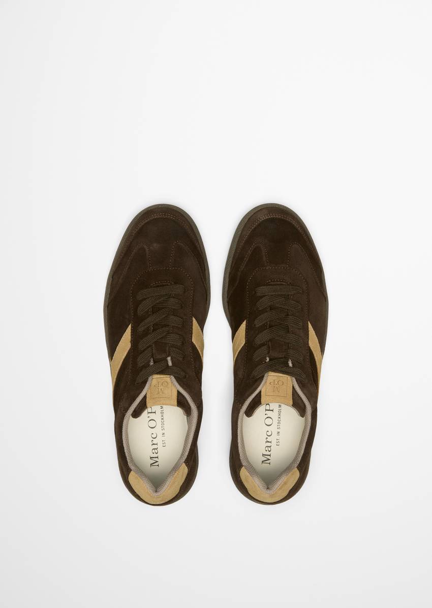 Court sneaker made from soft suede