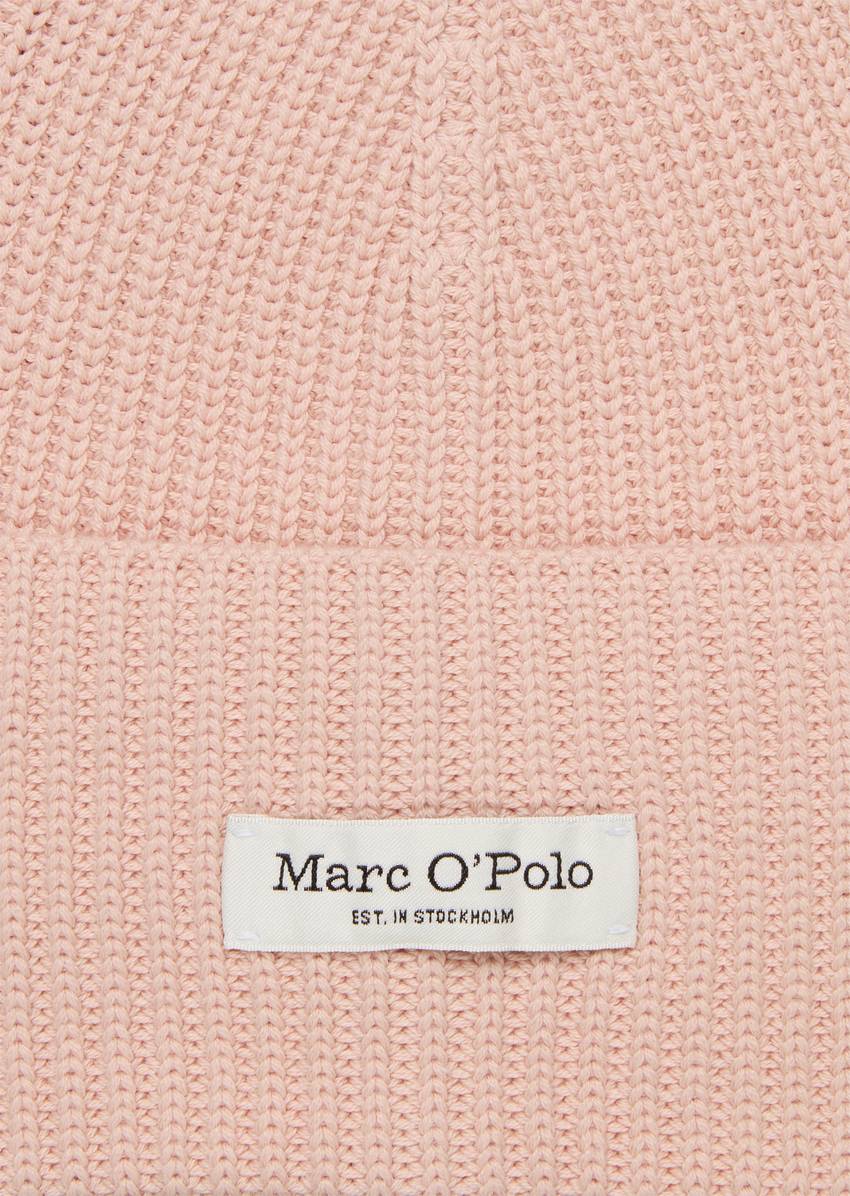 DfC knitted hat made from organic cotton