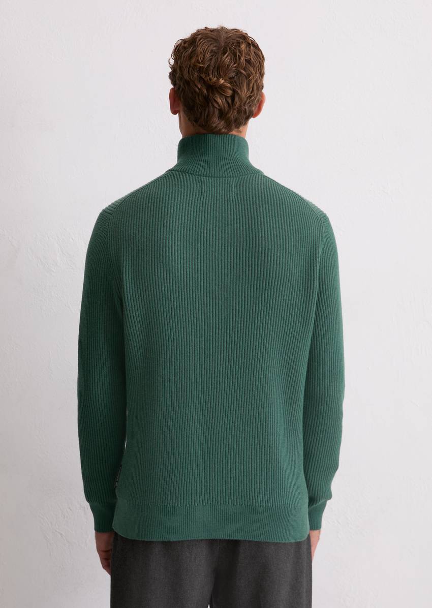 Troyer regular made from a cotton/virgin wool blend