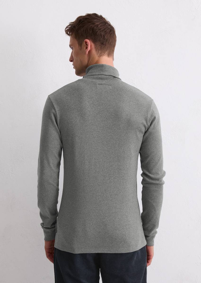 DfC Longsleeve shaped With turtleneck