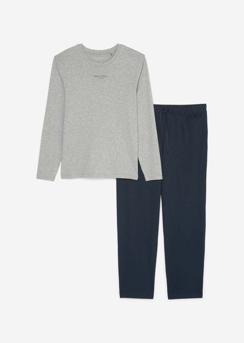 Lounge set made from pure organic cotton