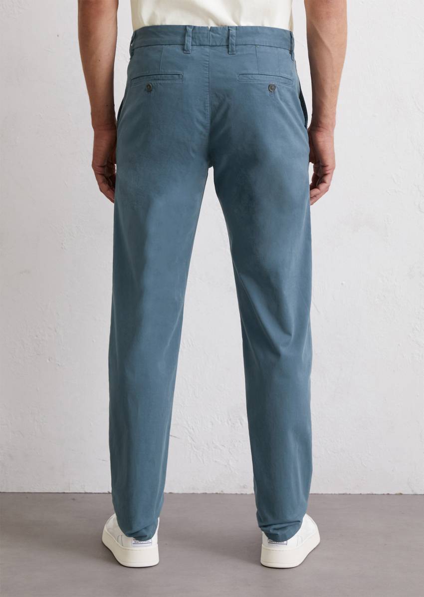 Chino model Osby tapered made from an organic cotton blend