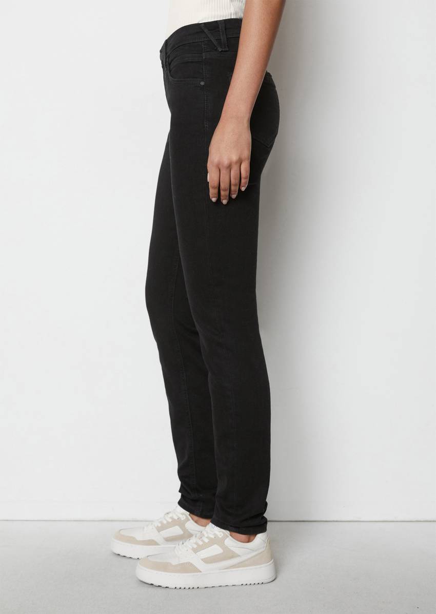 Jeans model Alva slim made from a stretchy organic cotton blend