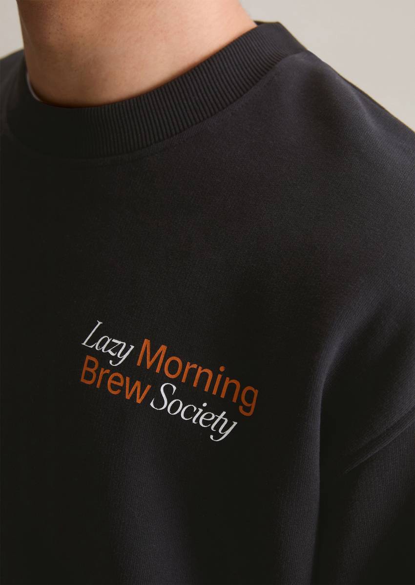 Relaxed sweatshirt with casual back print