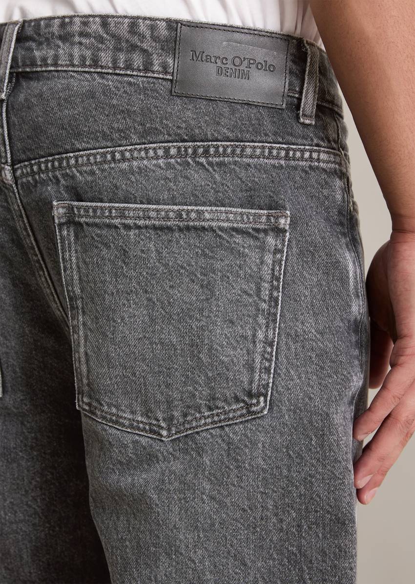 Jeans model Sverre straight made from pure organic cotton