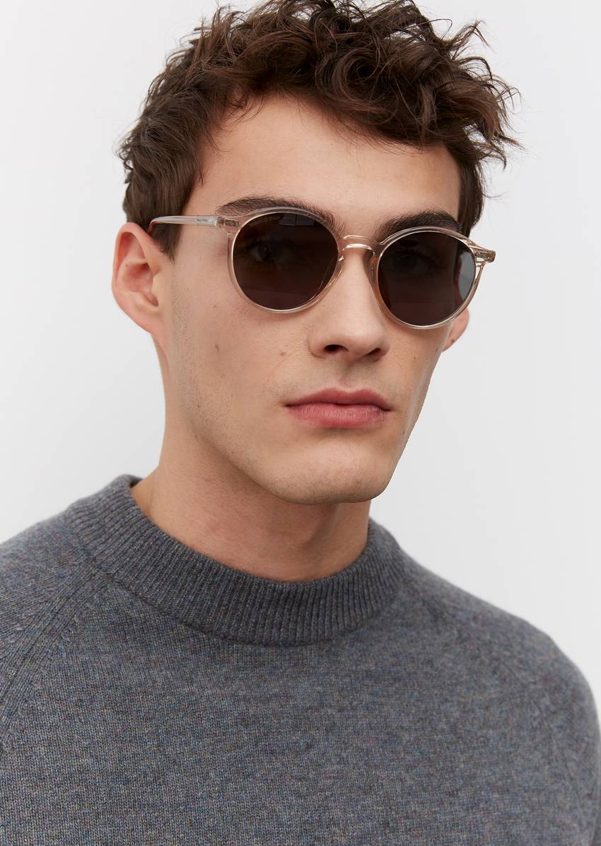 Unisex sunglasses in a retro look