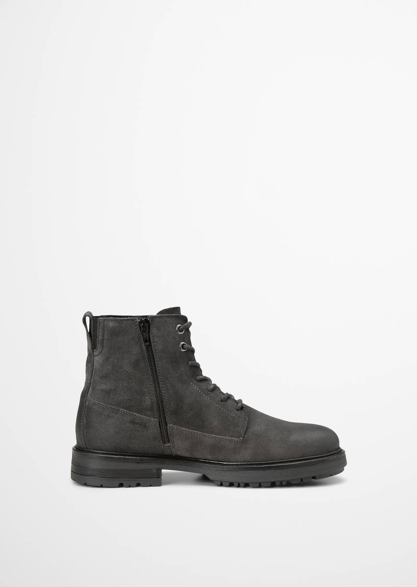 Lace-up boots made from soft suede cowhide