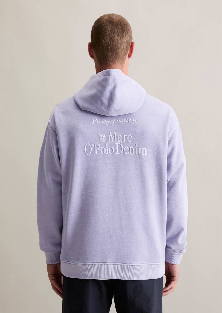 Relaxed logo hoodie made from recycled cotton