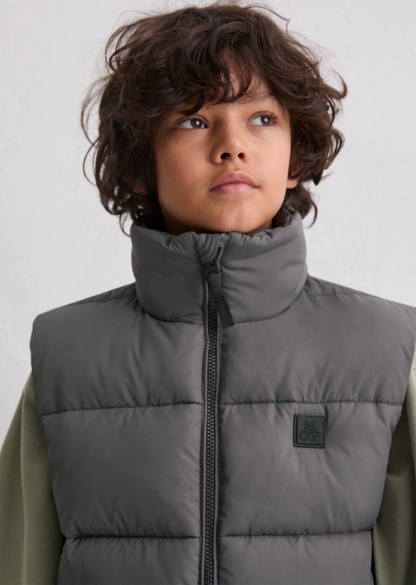 TEENS-BOYS quilted vest with water-repellent surface