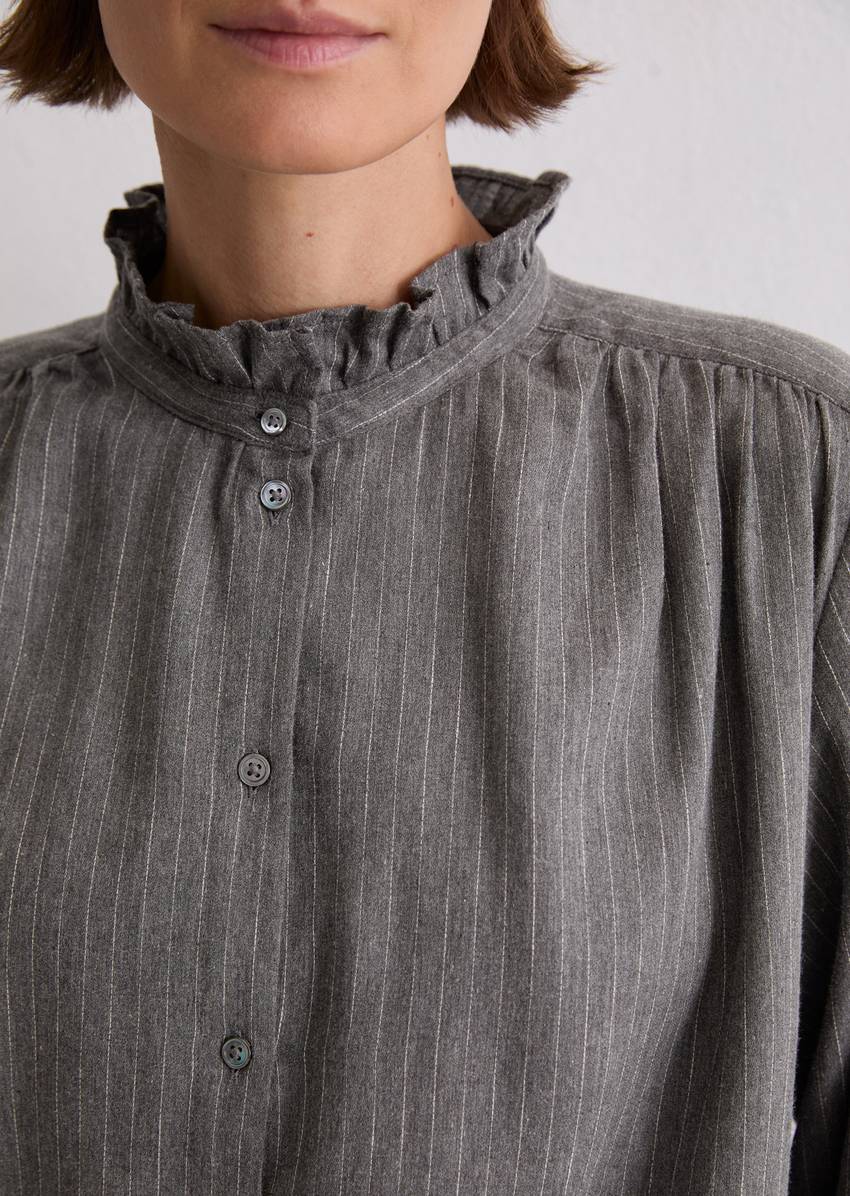 Regular pinstripe blouse made from cotton satin