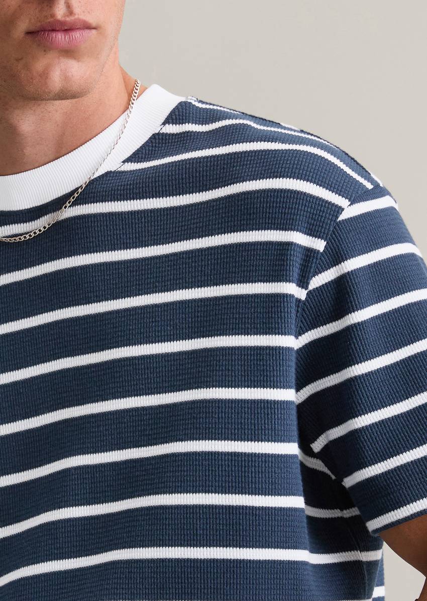 Relaxed T-shirt made from soft waffle jersey