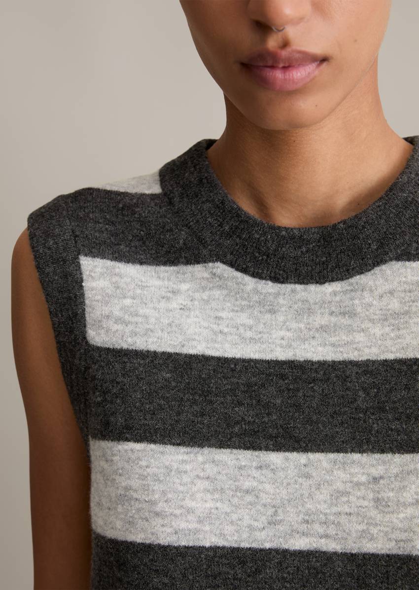 Regular striped sweater made from a soft virgin wool blend