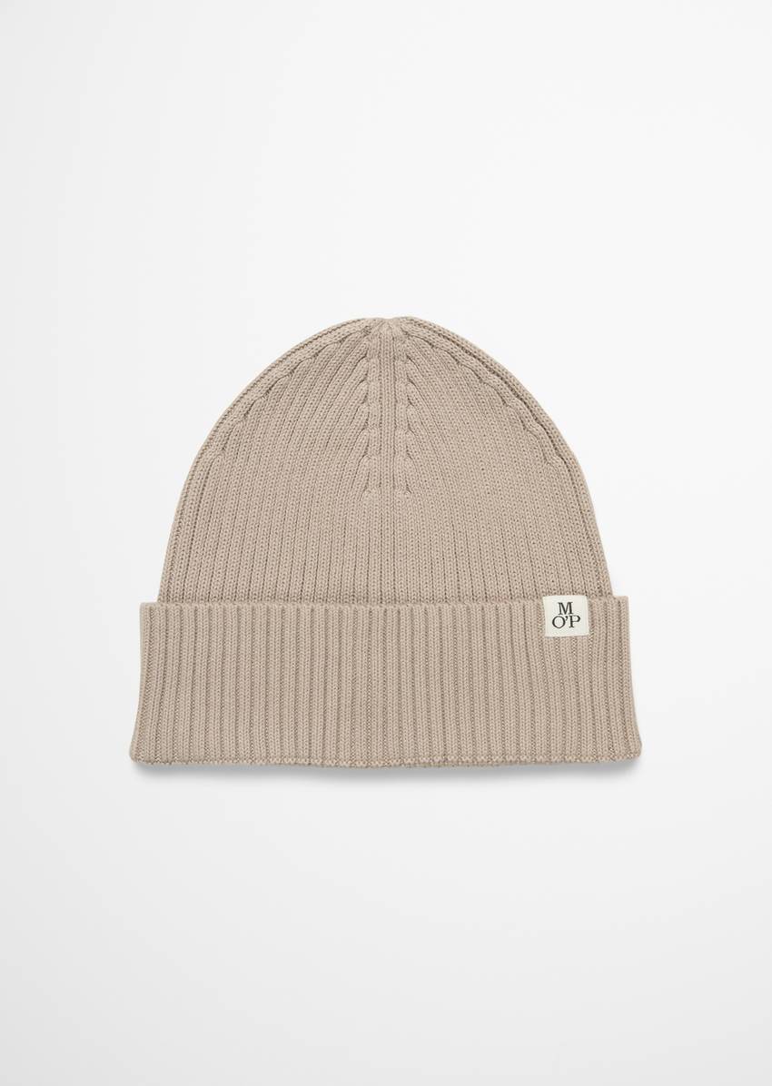 DfC cap made from pure organic cotton