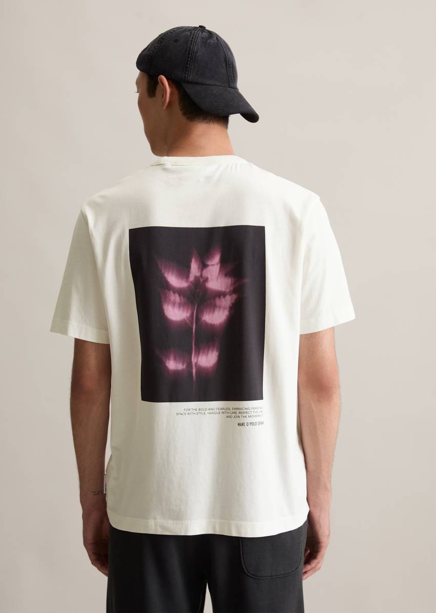Relaxed T-shirt with large photo print on the back