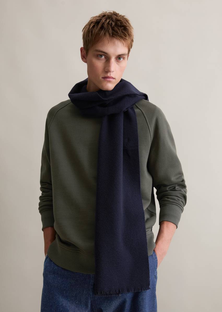 Scarf Woven from soft sheep's wool