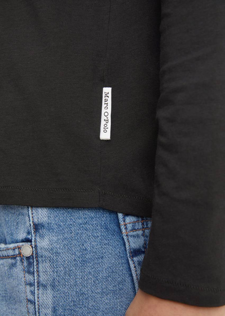 Longsleeve regular in organic cotton fabric