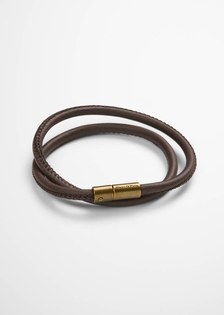 Leather bracelet made from fine cowhide