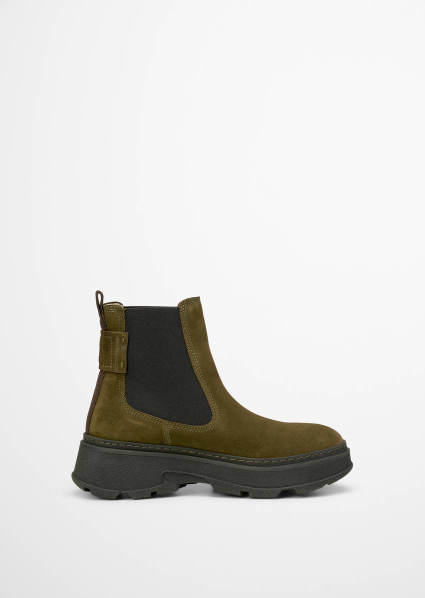 Chelsea boot model Elisa with lightweight TR outsole