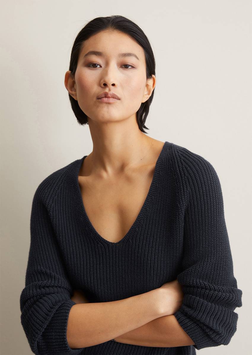 Sweater regular made from an organic cotton fabric